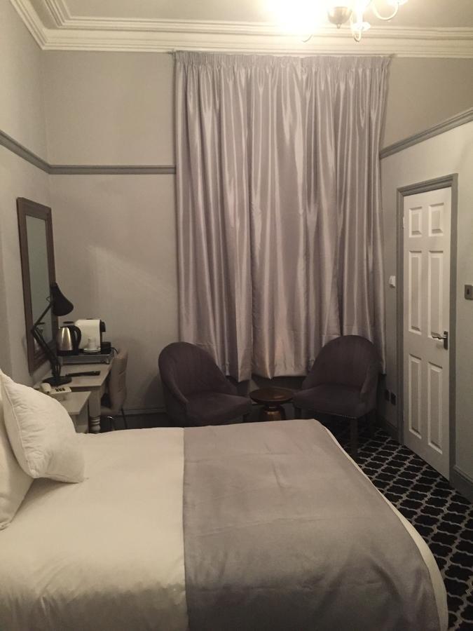 Hillcrest Hotel Lincoln Esterno foto